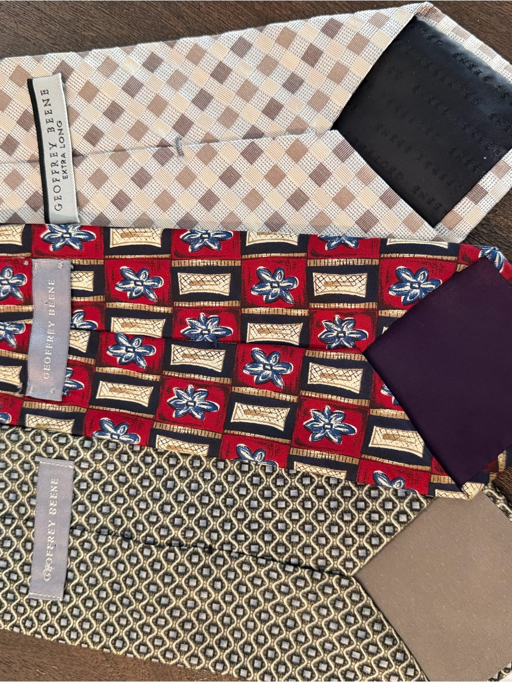 Geoffrey Beene Set Men’s Assorted Ties - Red, Beige, Navy & Gold Accents